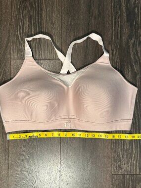 Under Armour Light Pink Sports Bra - Crossback Support